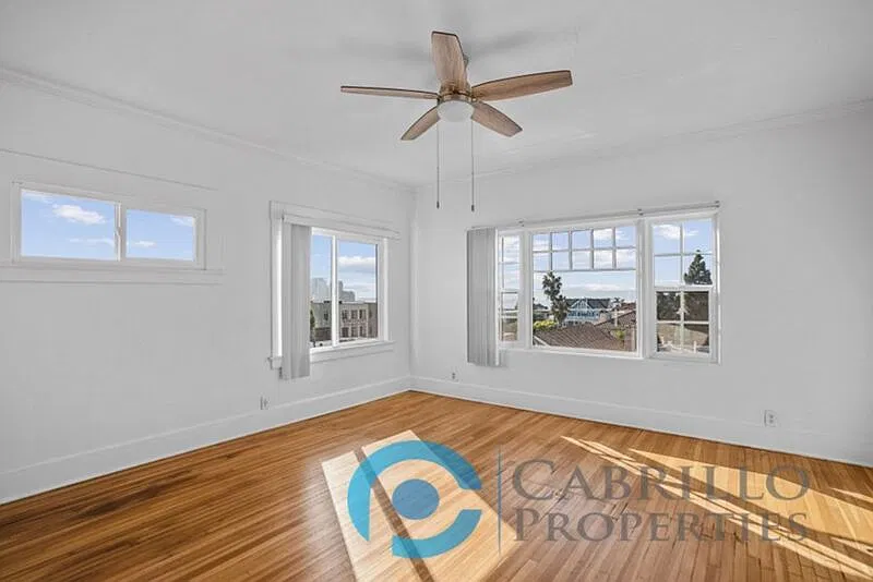 Casa Blanca Apartments