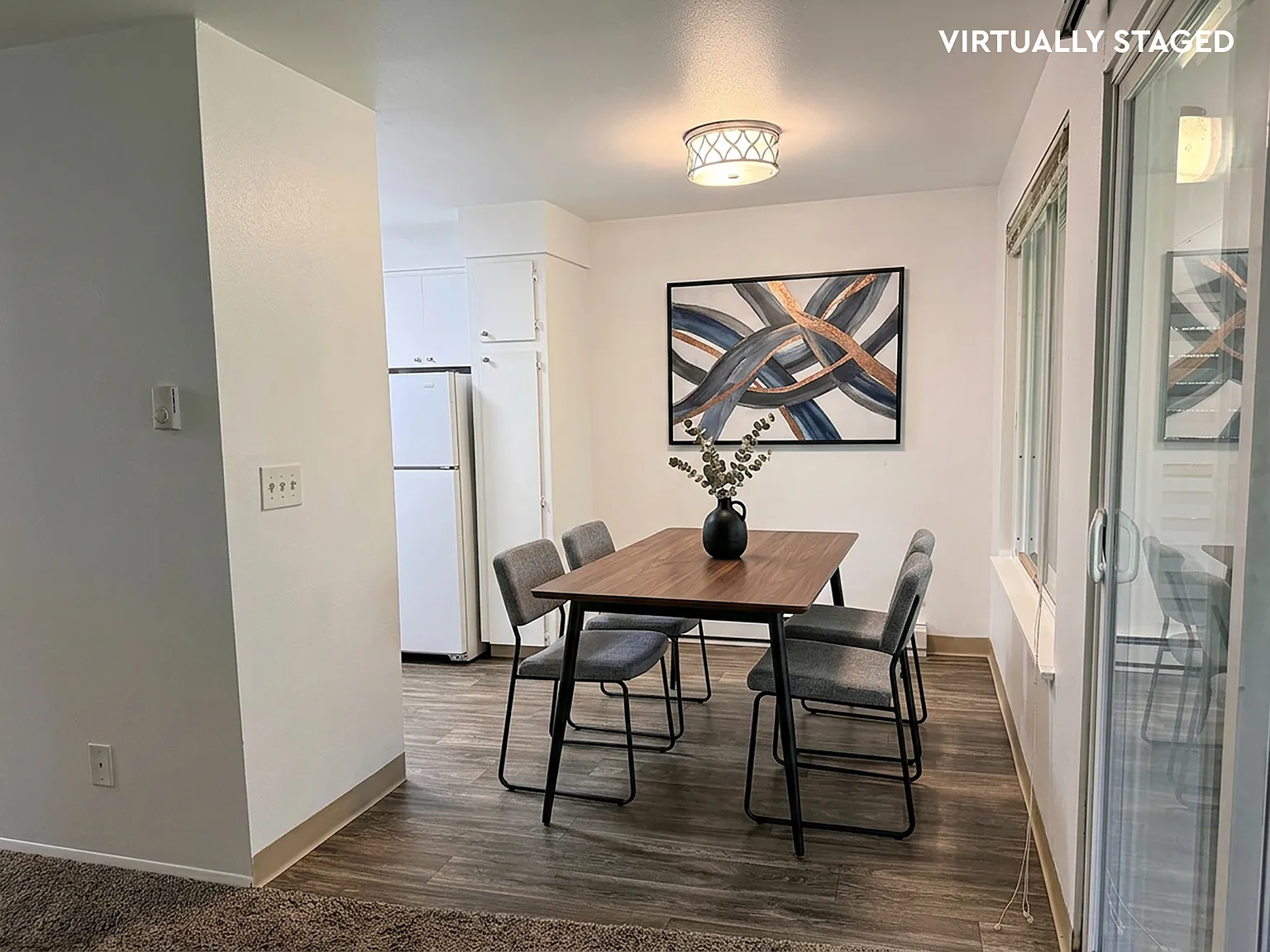 2 bed, 800 sqft, $1,495 — Photo 2
