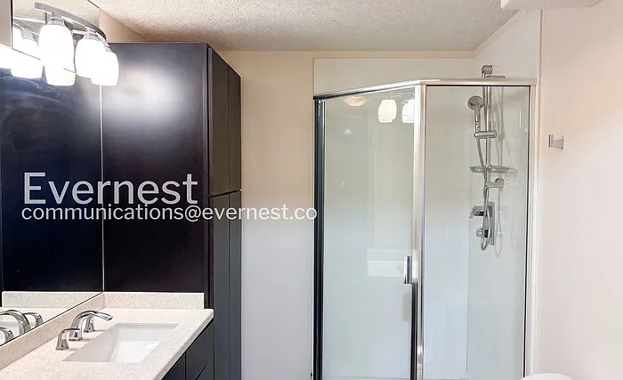 1268 Michigan Ave — Photo 29