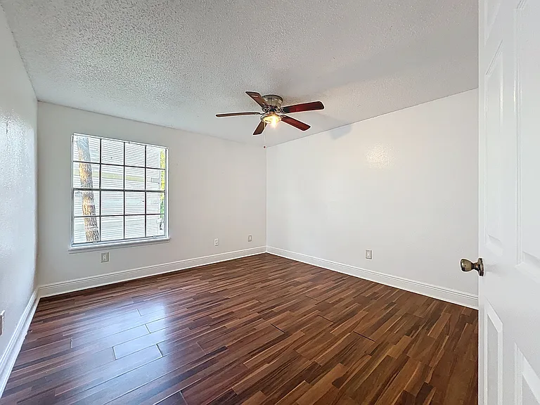 1932 Lake Atriums Cir #83 — Photo 26