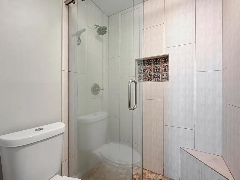 9209 Rock Way Dr — Photo 21