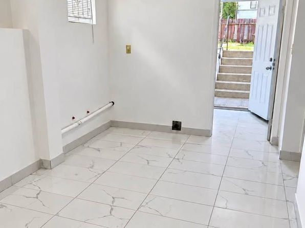 4 bedroom rental in Vancouver — photo 10