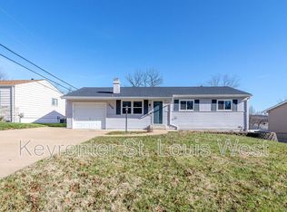 2324 Weedel Dr, Arnold, MO 63010