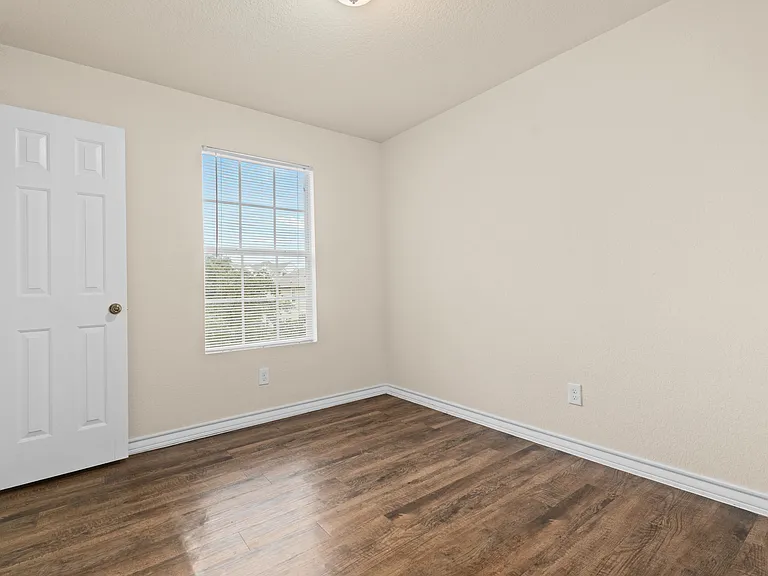 4917 Appleseed Ct — Photo 16