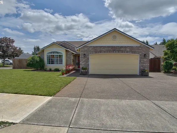 19196 Windmill Dr, Oregon City, OR 97045