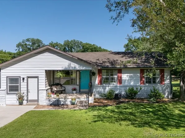 1109 N 4th St, Broken Arrow, OK 74012