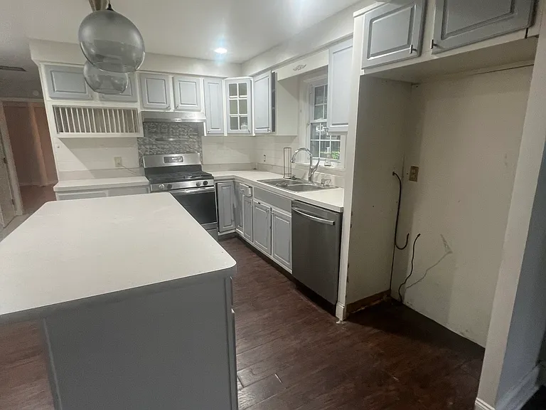 3634 Runnymede Blvd — Photo 19
