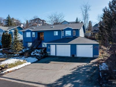 2165 Henry Ct, Moscow, ID, 83843