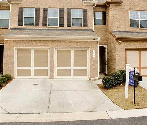3rd image of 3531 Clancy Way #10