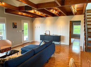 700 Swan Point Marina Rd, Seadrift, TX 77983