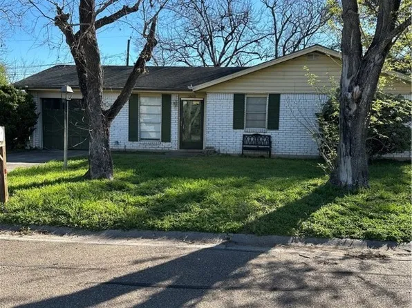 3606 Cypress St, Victoria, TX 77901