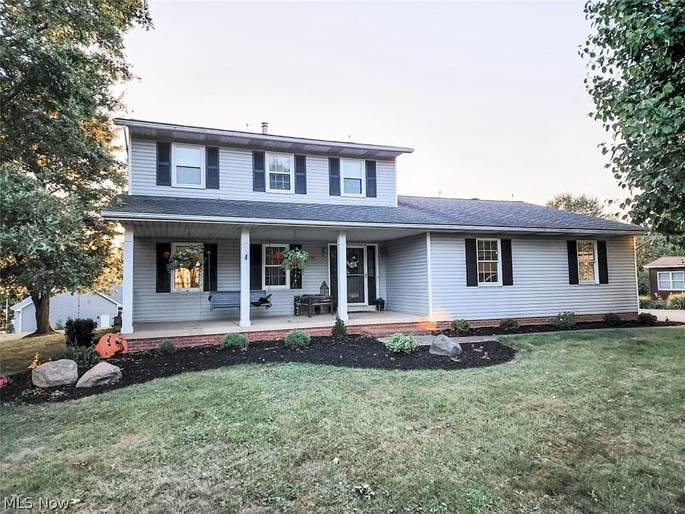 1st image of 121 Hillside Dr