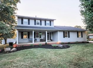 121 Hillside Dr, Dalton, OH