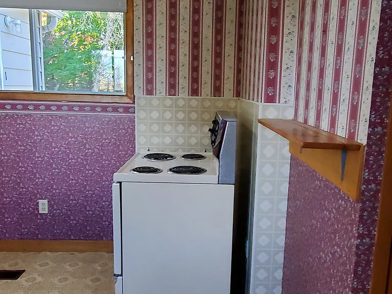 2112 Cowan St #2 — Photo 6