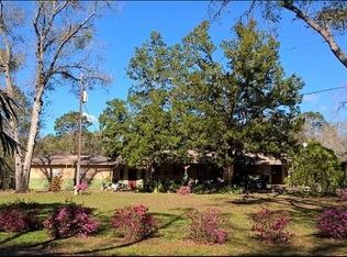 996 Bedell Ave, Lake Helen, FL 32744