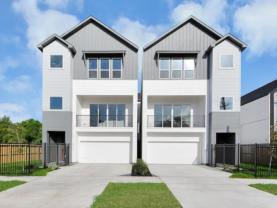3312 Live Oak St