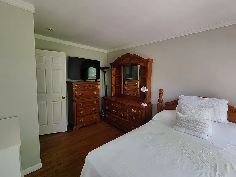508 Broadway — Photo 28