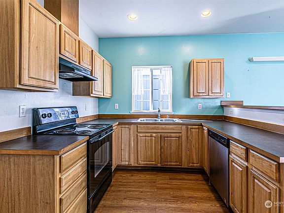5th image of 1110 S 23rd Street
