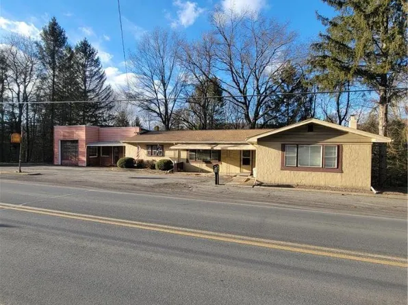 190 Stock St, Nesquehoning, PA 18240