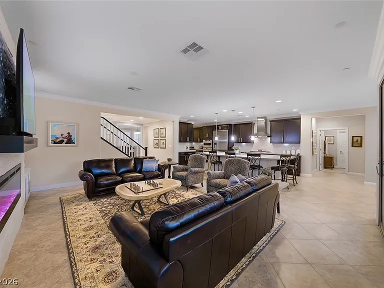 2534 Birch Hollow St — Photo 11