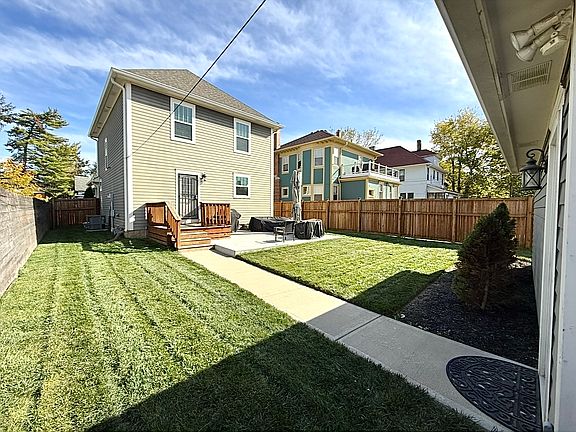 2nd image of 836 N Beville Ave