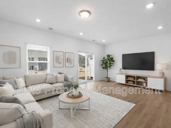 745 Lock Haven Dr NW, Concord, NC 28027