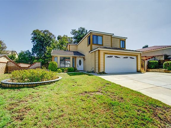 2nd image of 2350 Songbird Ln