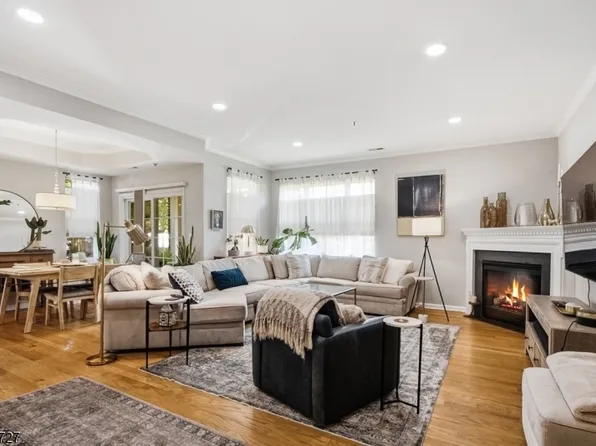 61 Taft Ln, Morristown, NJ 07960