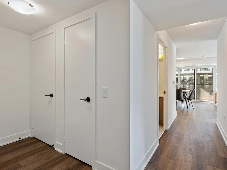 70 George Butchart Dr — Photo 3