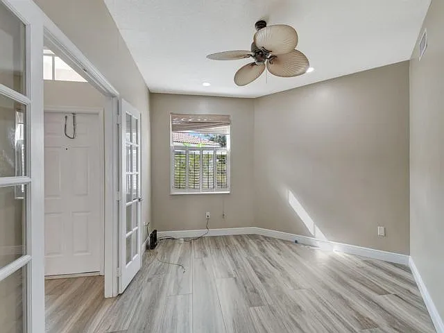 6172 Oak Bluff Way — Photo 2