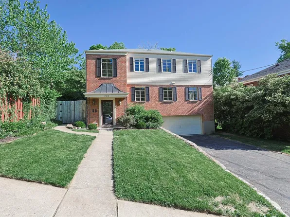3012 Kinmont St, Cincinnati, OH 45208