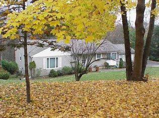 40 Elbow Hill Rd, Brookfield, CT 06804