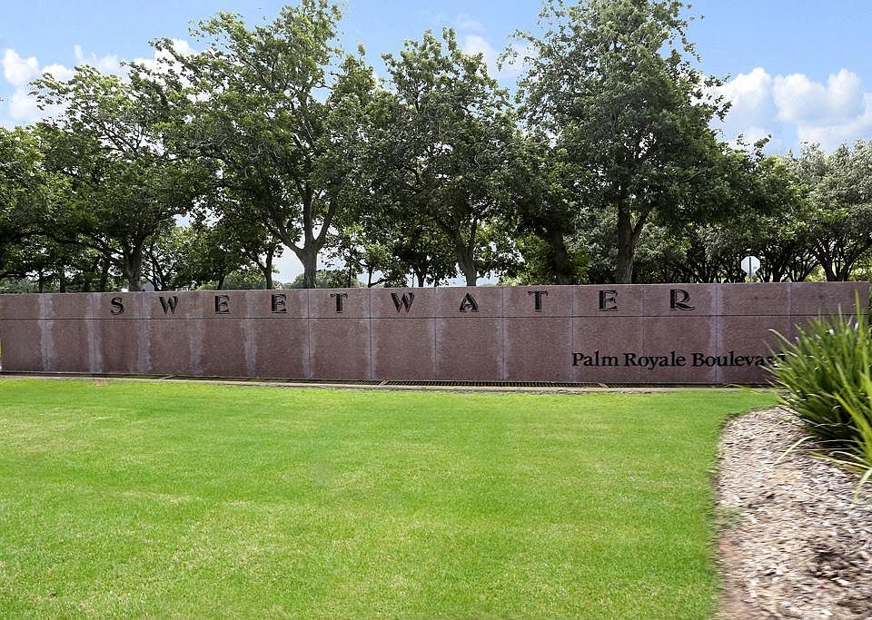 1st image of 5424 Palm Royale Blvd