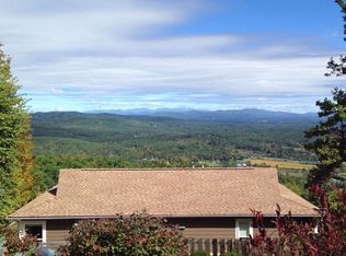 188 Holly Berry Ln, Hendersonville, NC 28739