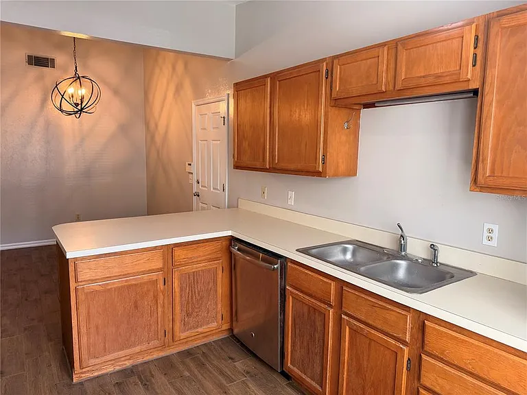 439 NW 50th Blvd — Photo 10
