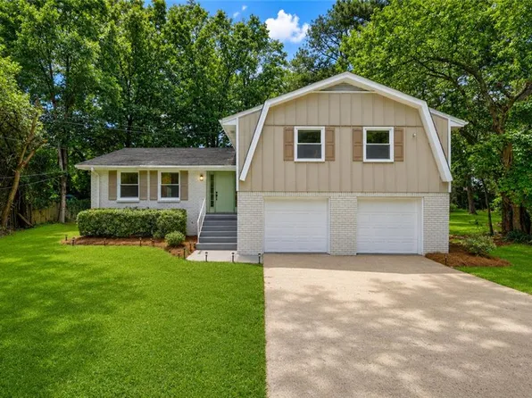 4135 Moore Rd, Conley, GA 30288