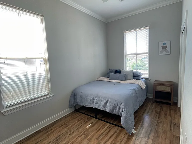 1528 Orpheum Ave #A — Photo 32