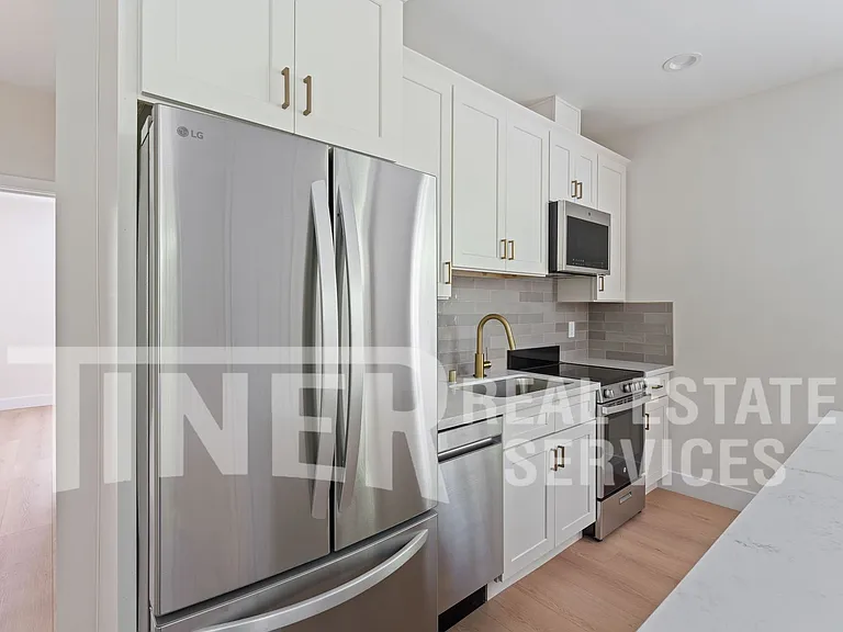 1314 Q St #4 — Photo 9