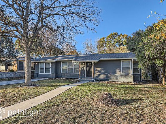 2nd image of 447 Dresden Dr
