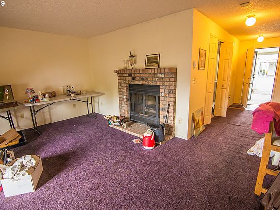 3rd image of 1111 NW 133rd St APT C