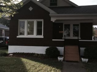 881 Minoma Ave, Louisville, KY 40217