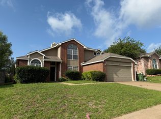 1616 Barclay Dr, Arlington, TX 76018