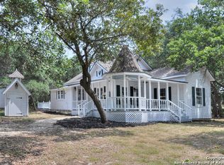 49 Spring Creek Rd, Boerne, TX 78006