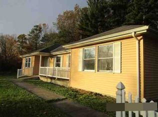 76 Lyons Rd, Elmira, NY 14901