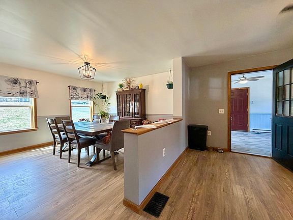 3rd image of 261 Greenwich Rd