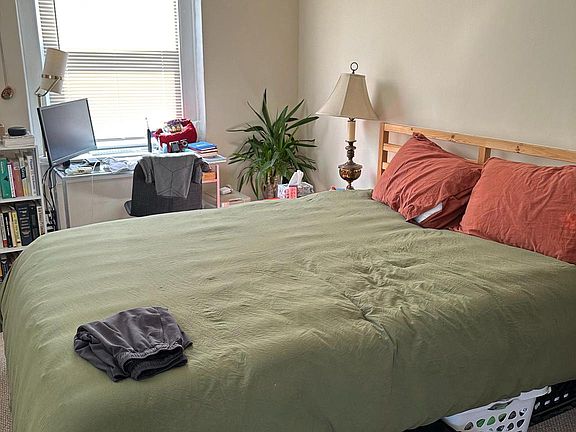 4th image of 601 N 4th St APT 6
