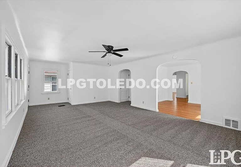4124 Vermaas Ave — Photo 2