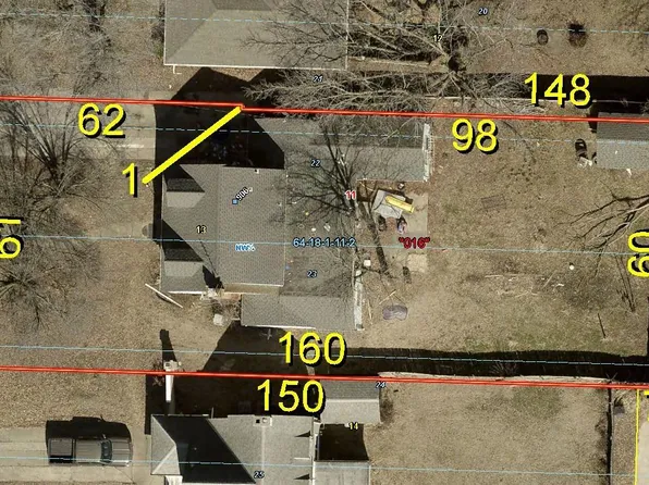 906 S 2nd St, Clinton, MO 64735