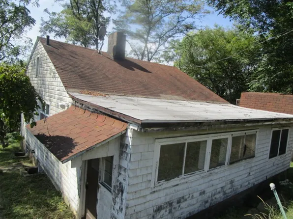 602 Summit Ave, Glassport, PA 15045