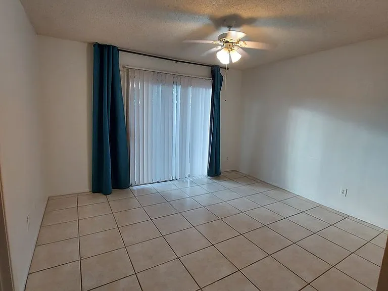 1361 Plaza Merito #A — Photo 7